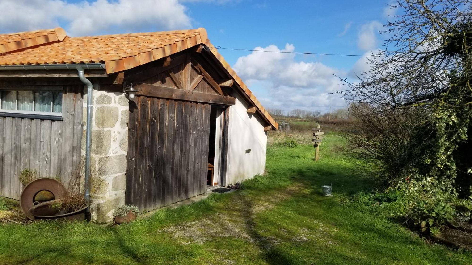 Chambres Et Gite Dans Un Lieu Calme Et Champetre Gourge Les Grippeaux Proche Parthenay Exterior photo